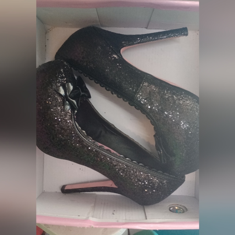 Leg Avenue Black Glitter Heels with Bow